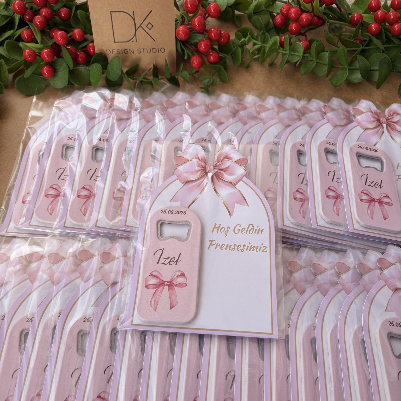 Pembe Kurdele Konseptli UV Baskılı Magnet Açacak - Görsel 5