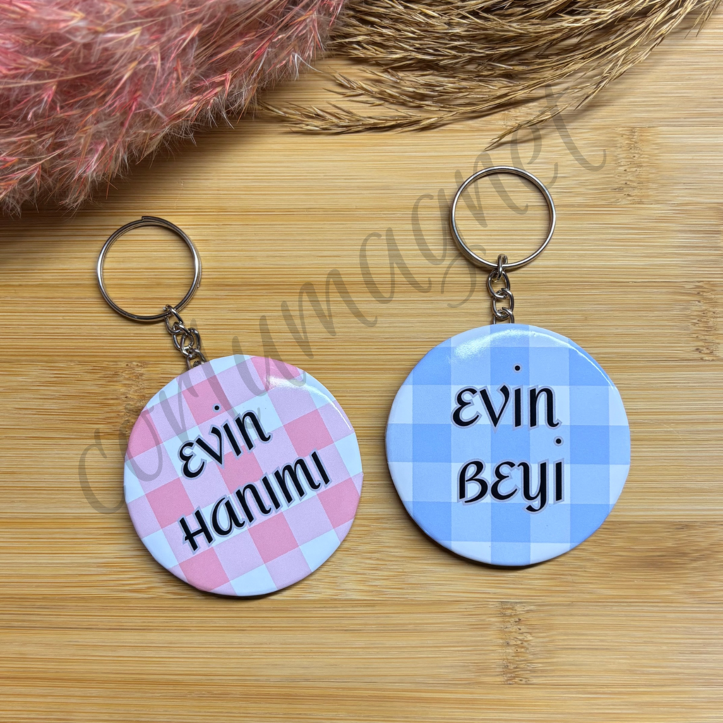 Çiftlere Özel "Evin Hanımı & Evin Beyi" Tasarımlı Yuvarlak Anahtarlıklar